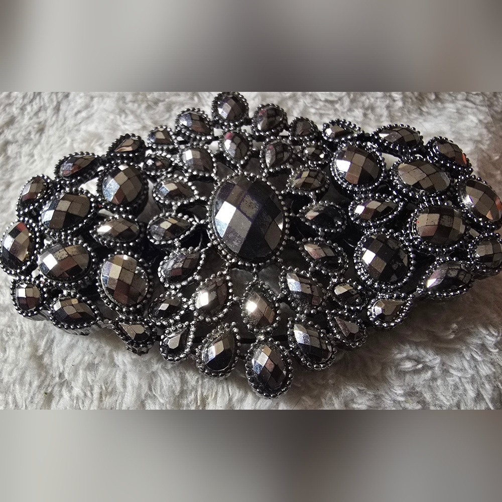 Black Beaded Stretch Bracelet 2-3/4" Wide, At Widest Part NWOT